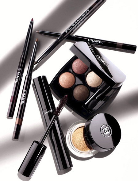 Chanel-Spring-2013-Makeup-Collection-Promo1.jpg