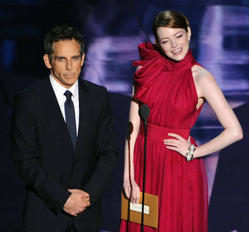 Emma-Stone-2012-Academy-Awards.jpg